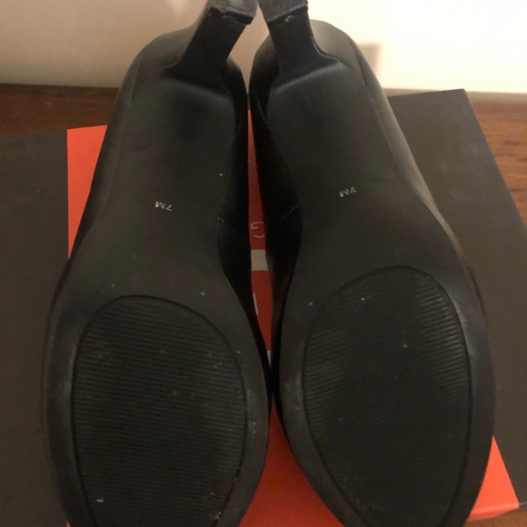 Guess High Heels 4 inch - Picture 6 of 8